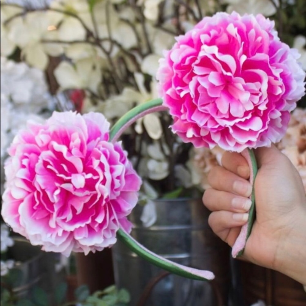 Peony Minnie Mouse ears